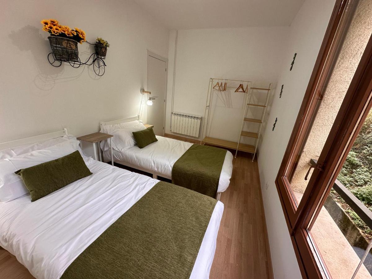El Bressol De La Muntanya Apartman Ripoll Kültér fotó